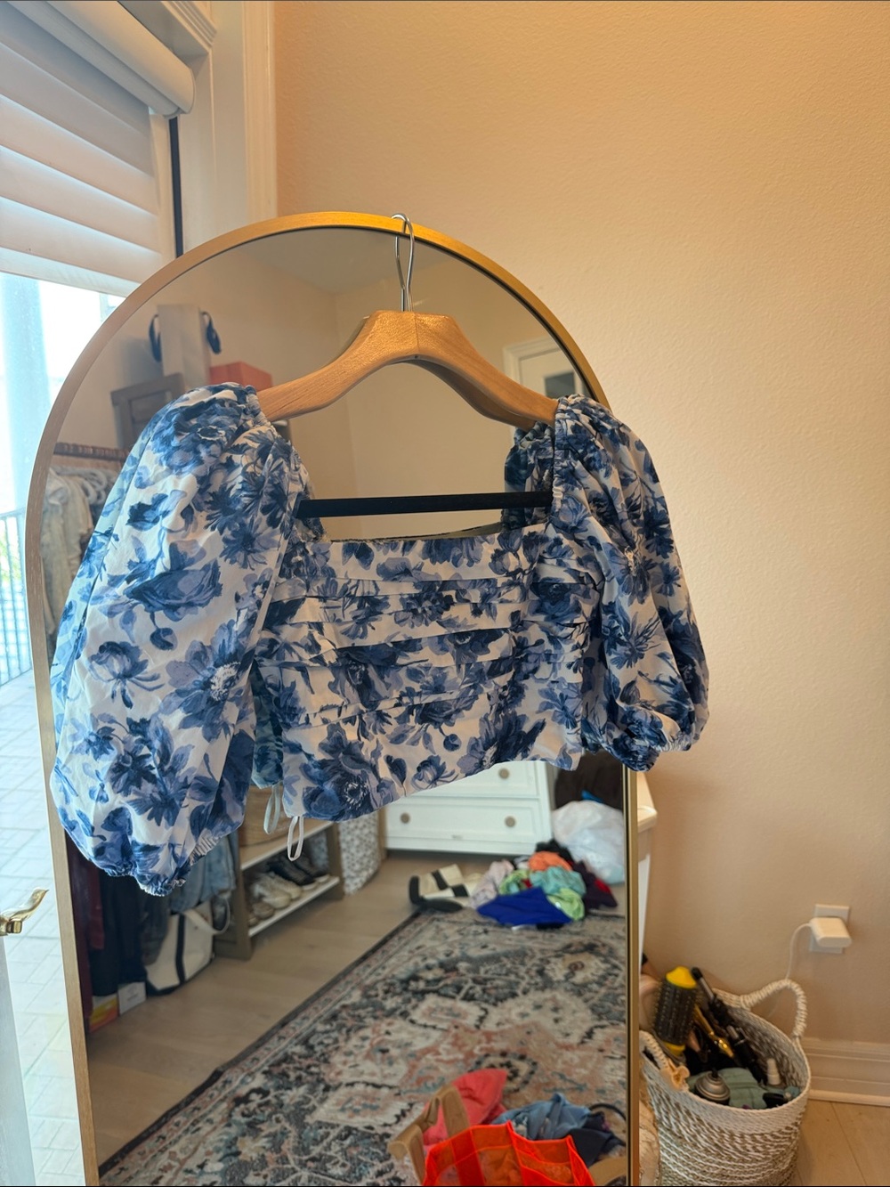 Abercrombie & Fitch Blue Floral Puff-Sleeve Crop Top
